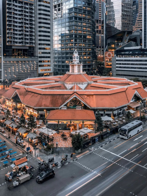 Eating out in Singapore Lau Pa Sat Image for little steps