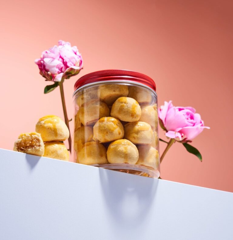 Ding Bakery Pineapple Tarts 2026 Singapore
