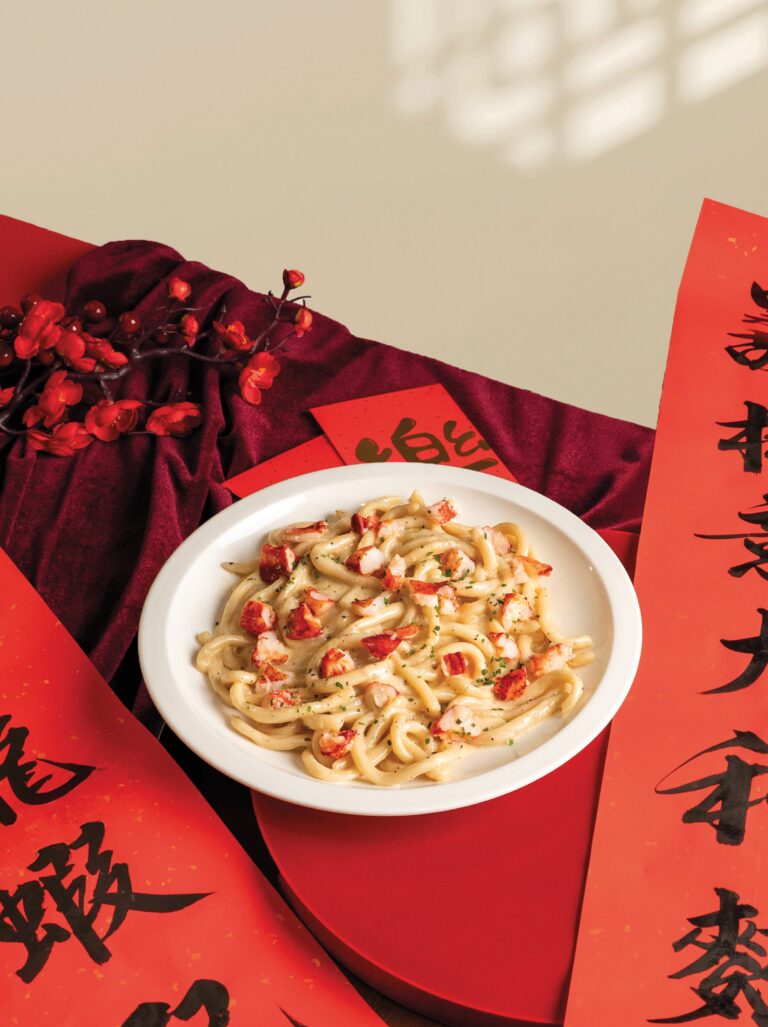 chinese new year dining hong kong. 2026