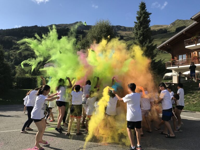 Celebrations Les Elfes Switzerland