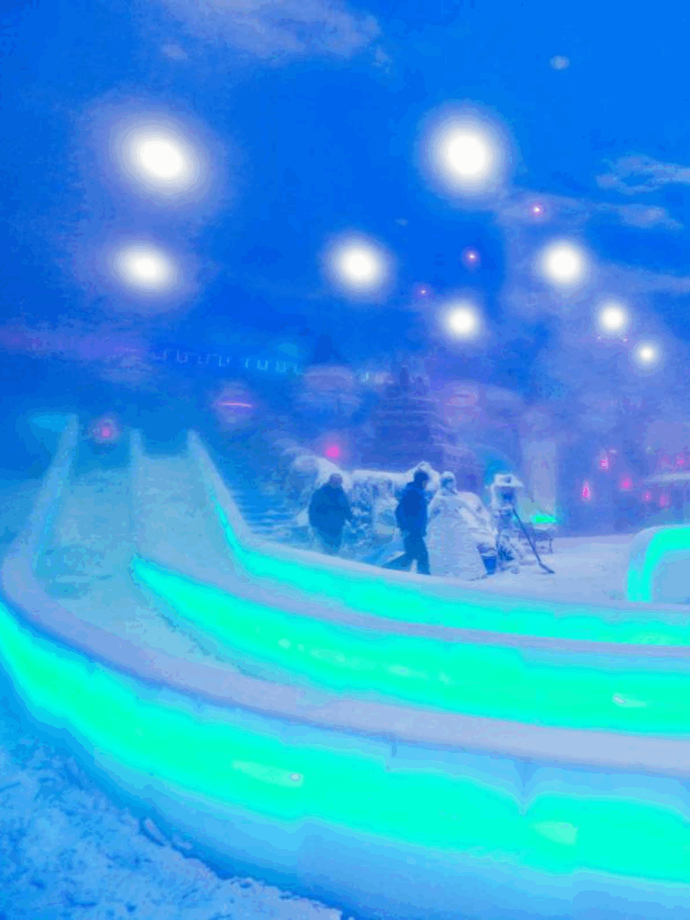 Alps Ice And Snow World Indoor Skiing Shenzhen