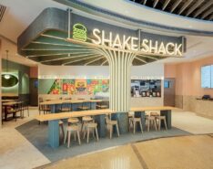 Shake Shack Now Open At The Peak!
