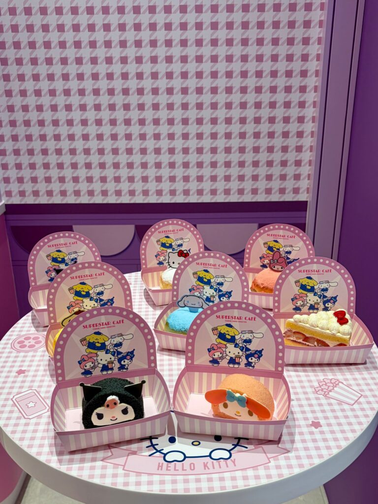 Superstar Cafe Sanro Universal Studios Singapore