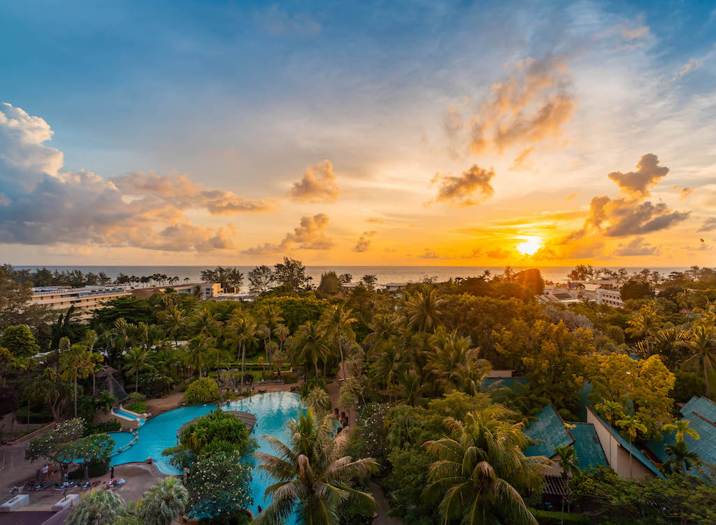Sunset Paradox Resort Phuket