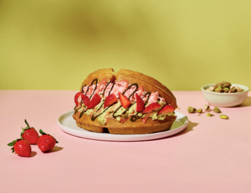 What You Need to Order at OOOO Waffle, Hong Kong