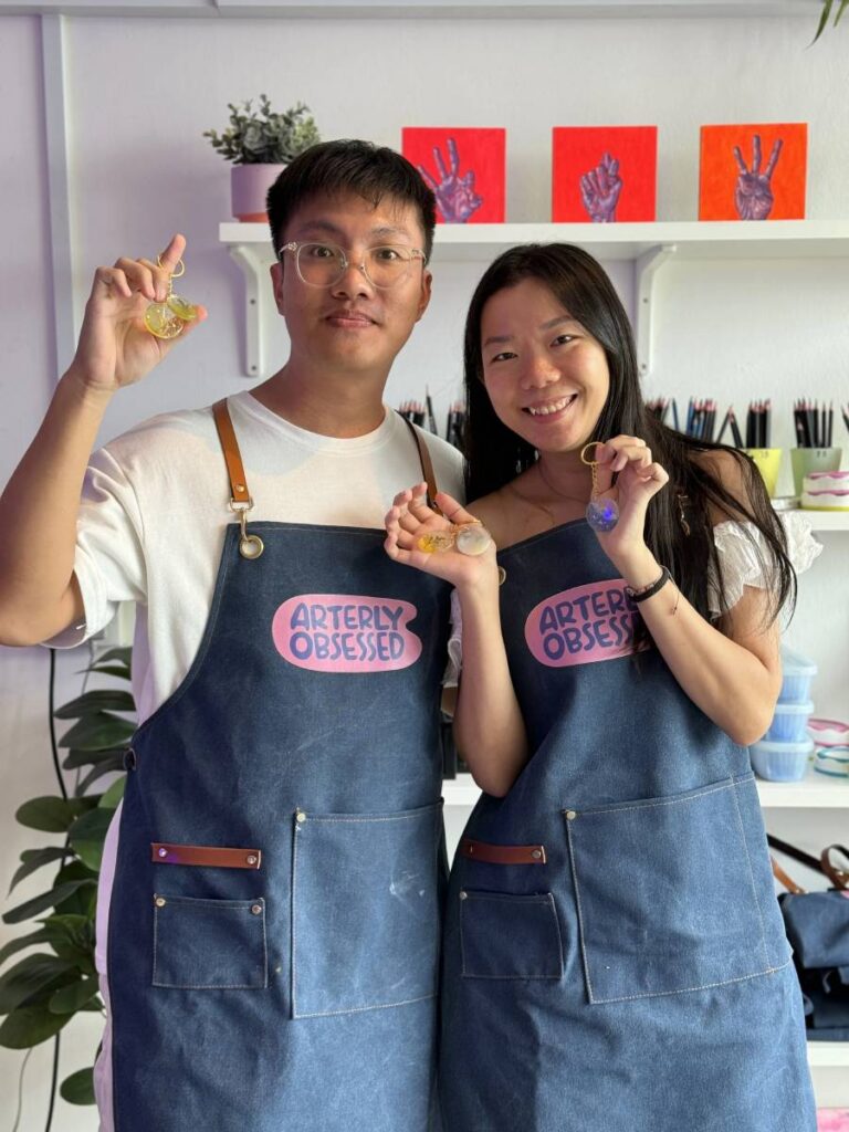 UV resin workshop creating colorful crafts at Arterly Obsessed