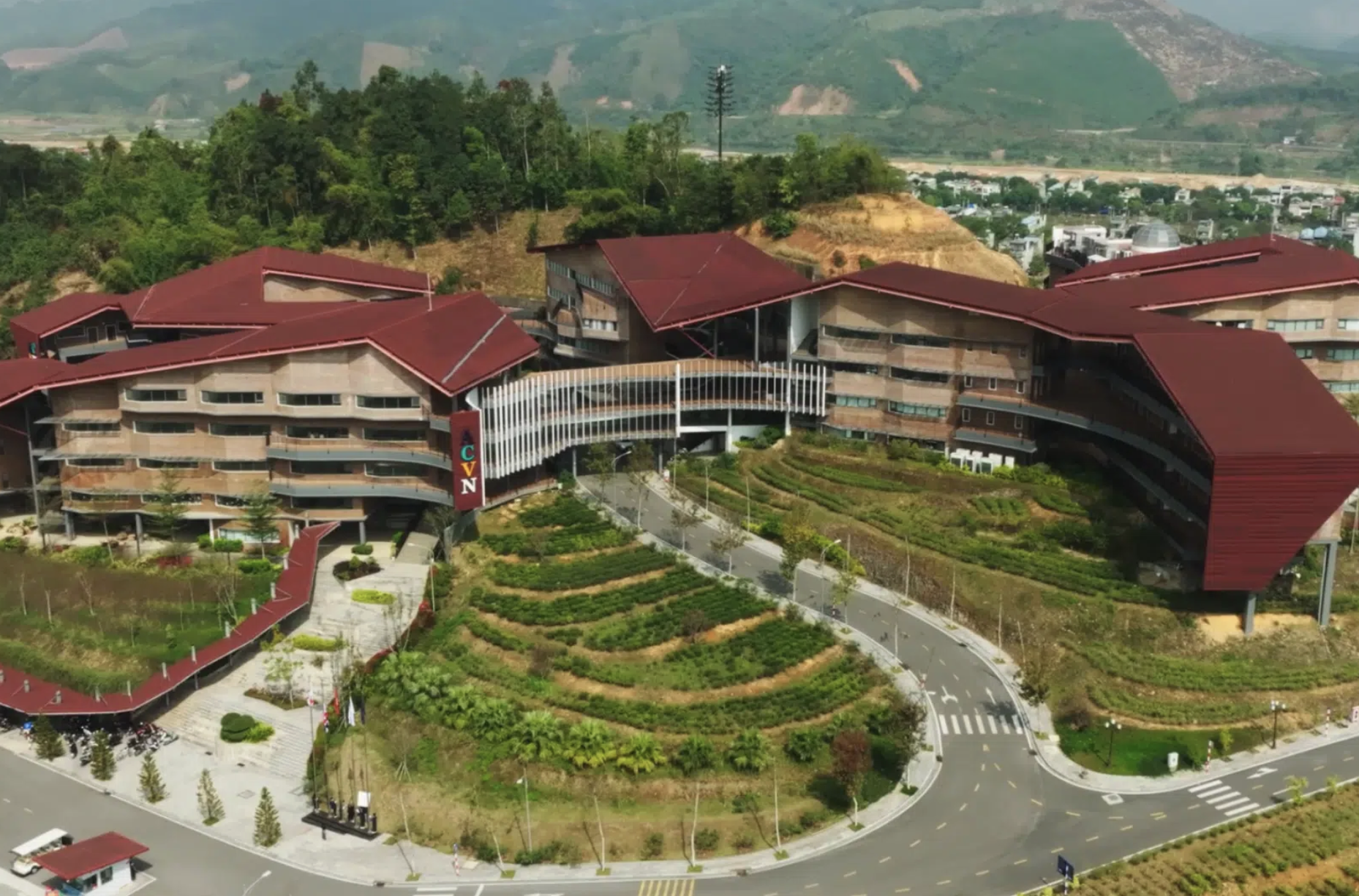 Ardingly Vietnam Boarding School