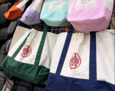 Image of Ladies Market Hong Kong