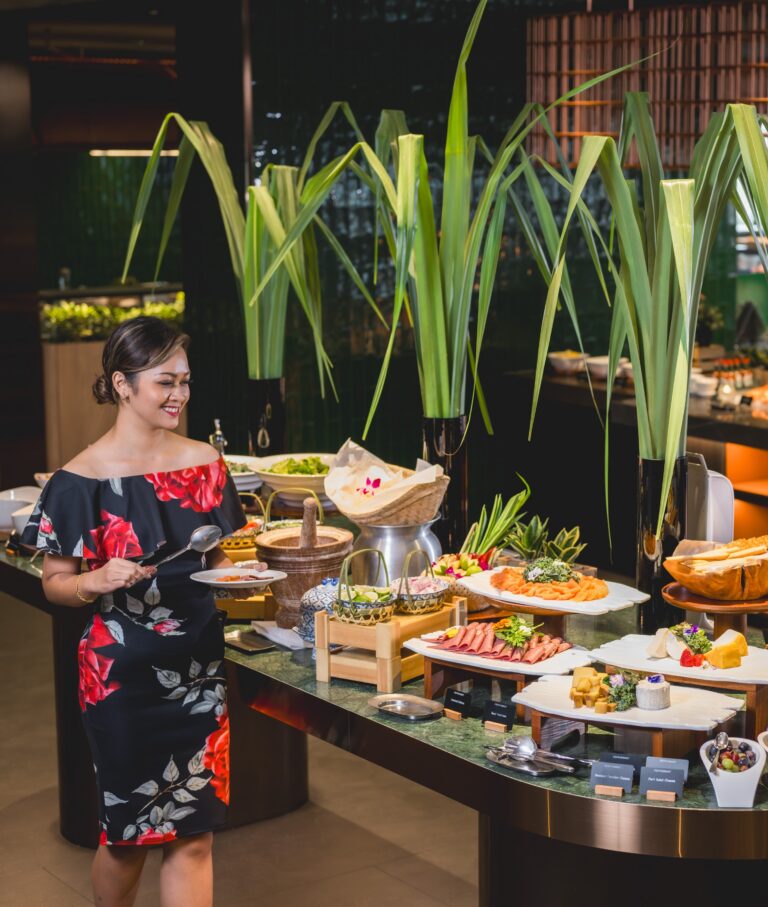 PARKROYAL COLLECTION Marina Bay Singapore Mother's Day 2026