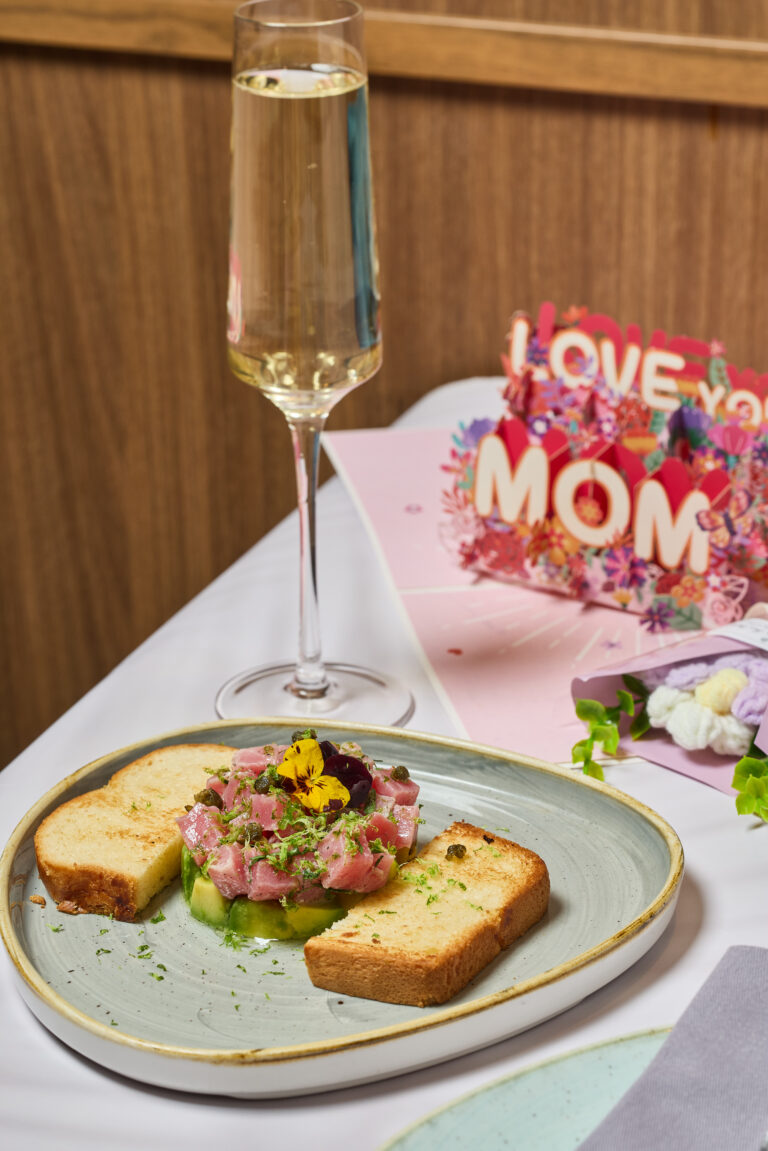 mother's day dining hong kong 2026