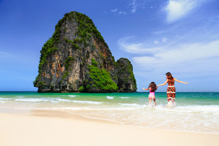 Image of girl and mother in Krabi, Thailand