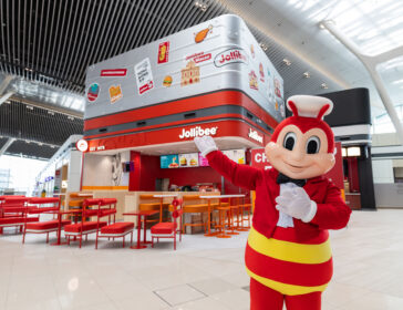 Jollibee Opens At HKIA Terminal 2 With a Suitcase-Themed Store Design