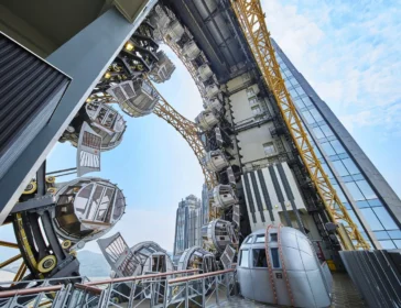Image of golden reel ferris wheel in Macao