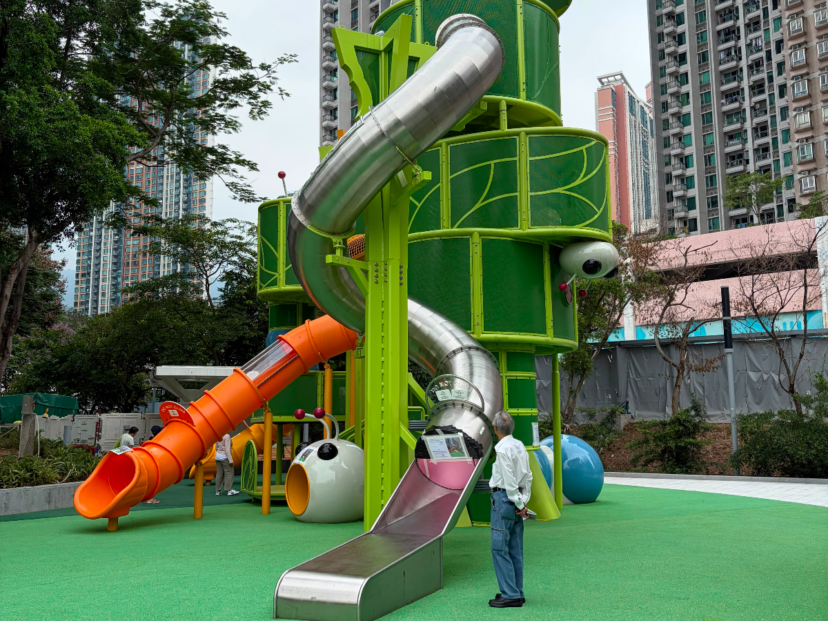 Tsuen Wan Riviera Park Playground Get Major Renovations!