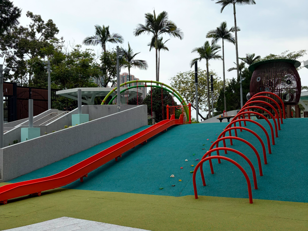 Tsuen Wan Riviera Park Playground Get Major Renovations!