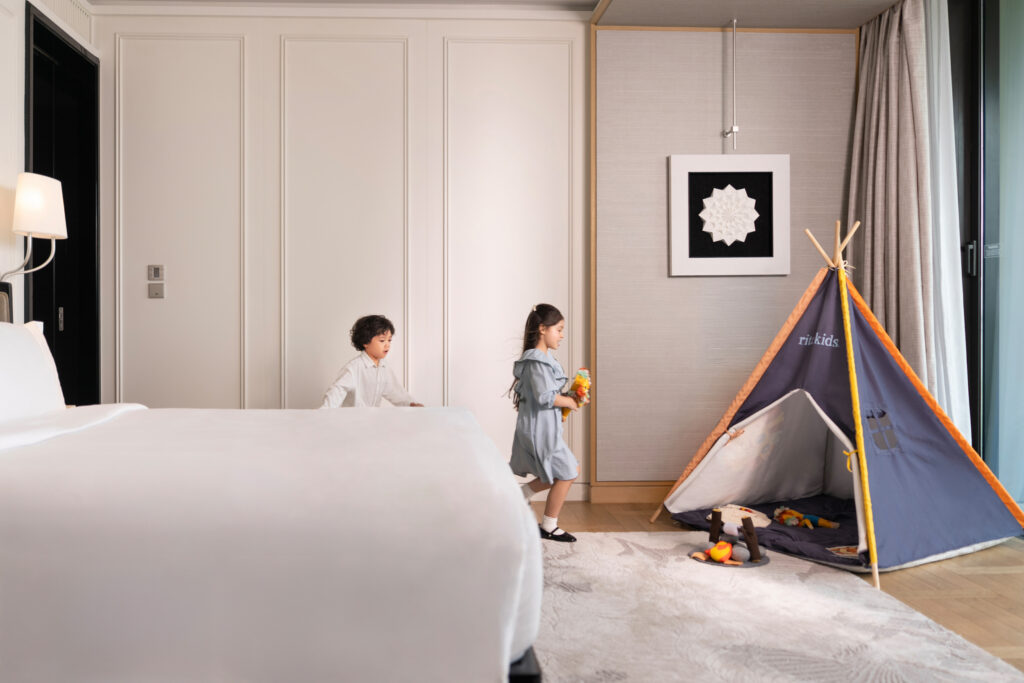 Little Steps Reviews: The Ritz-Carlton Bangkok