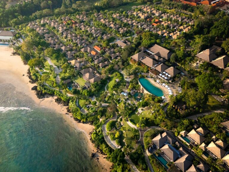 Four Seasons Resorts Bali