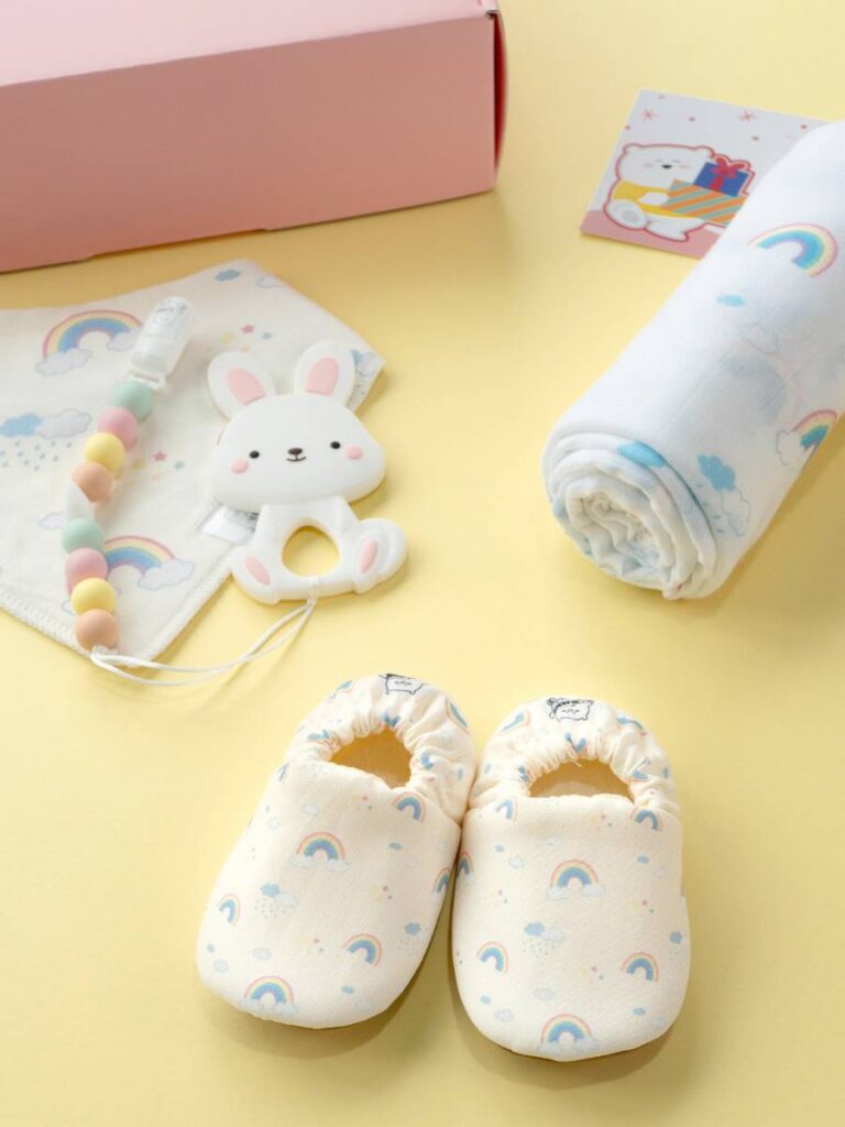Little Bearnie premium baby gift sets, newborn hampers and stylish baby essentials delivered in Kuala Lumpur, Malaysia