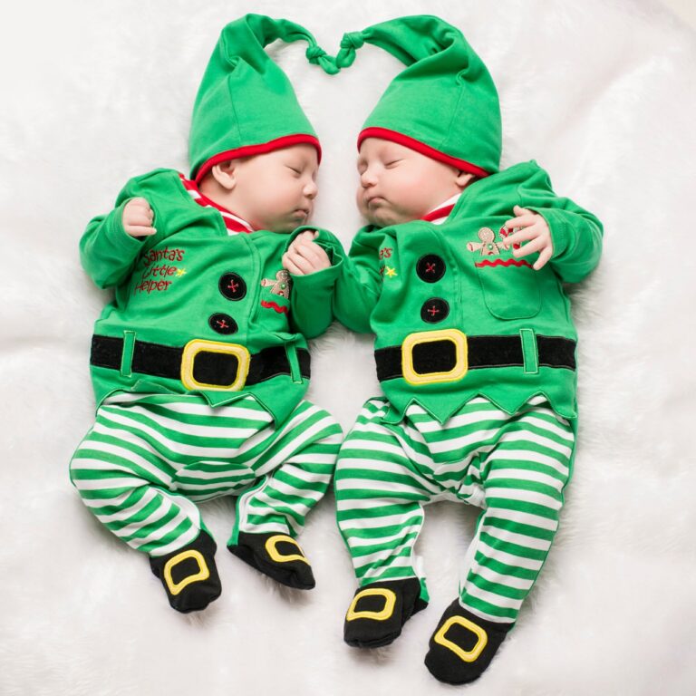 Best Hong Kong Photographers For The Perfect Christmas Cards!