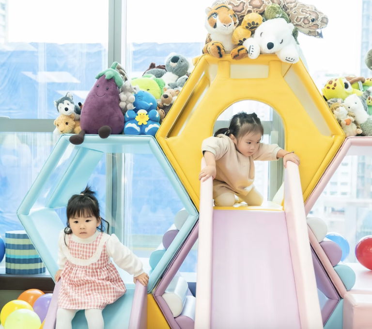 Image of playgroup in New Territories - Llamahood