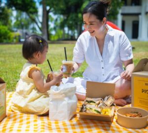 Image of mother and child at Bee's Knees - cafe in park singapore