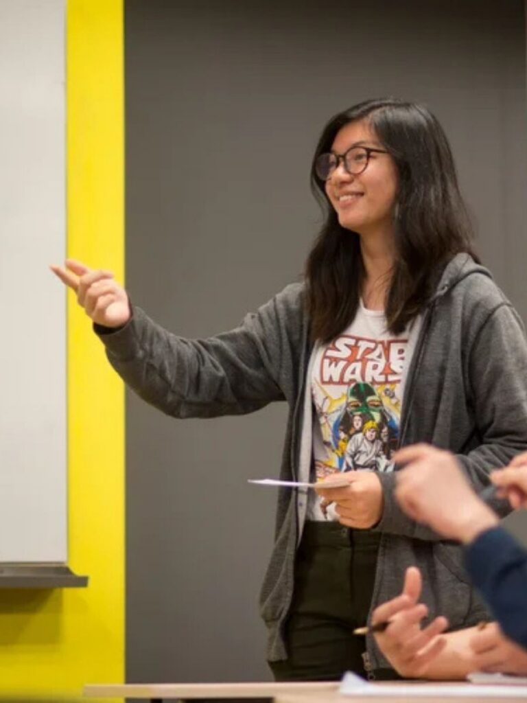 Image of kid in public speaking class - enrichment class singapore