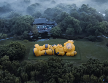 Kaws exhibit Hangzhou