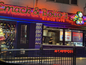 Emack & Bolio's hollywood road central hong kong. ice cream shop with marshmallows