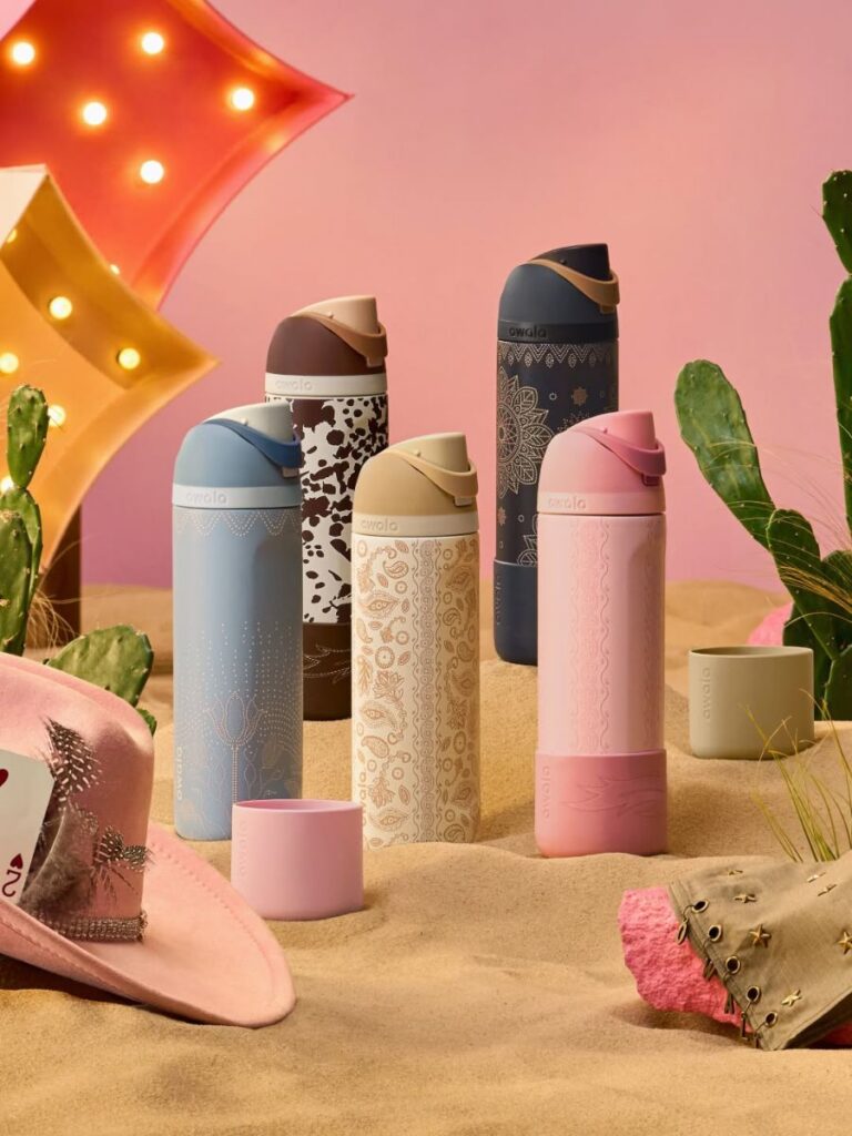 Image of Owala FreeSip water bottles - christmas gift singapore